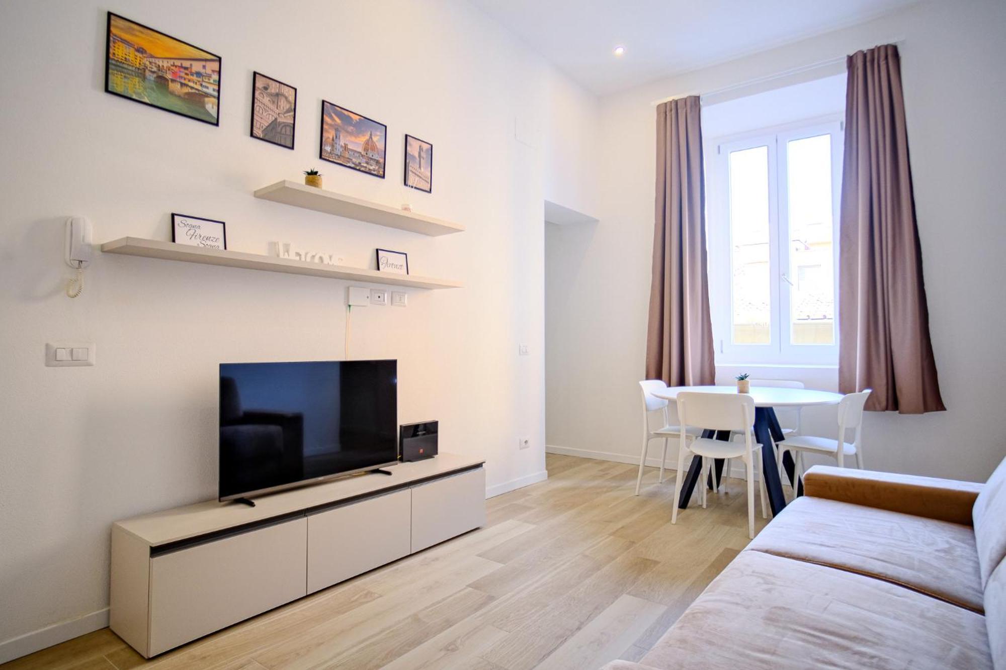Cavour - Boutique In Apartamento Florença