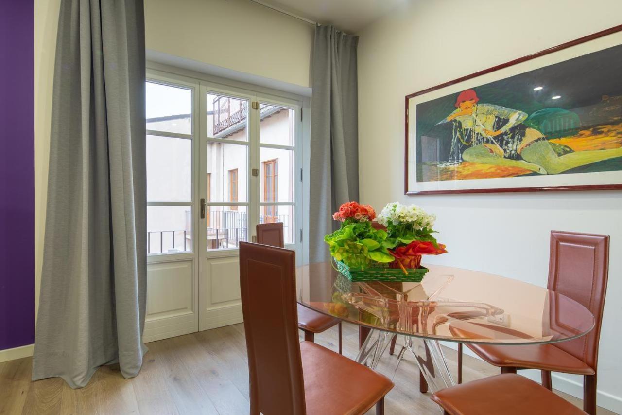 Stunning & Luxurious 1br 1 Min Walk By Duomo Florence