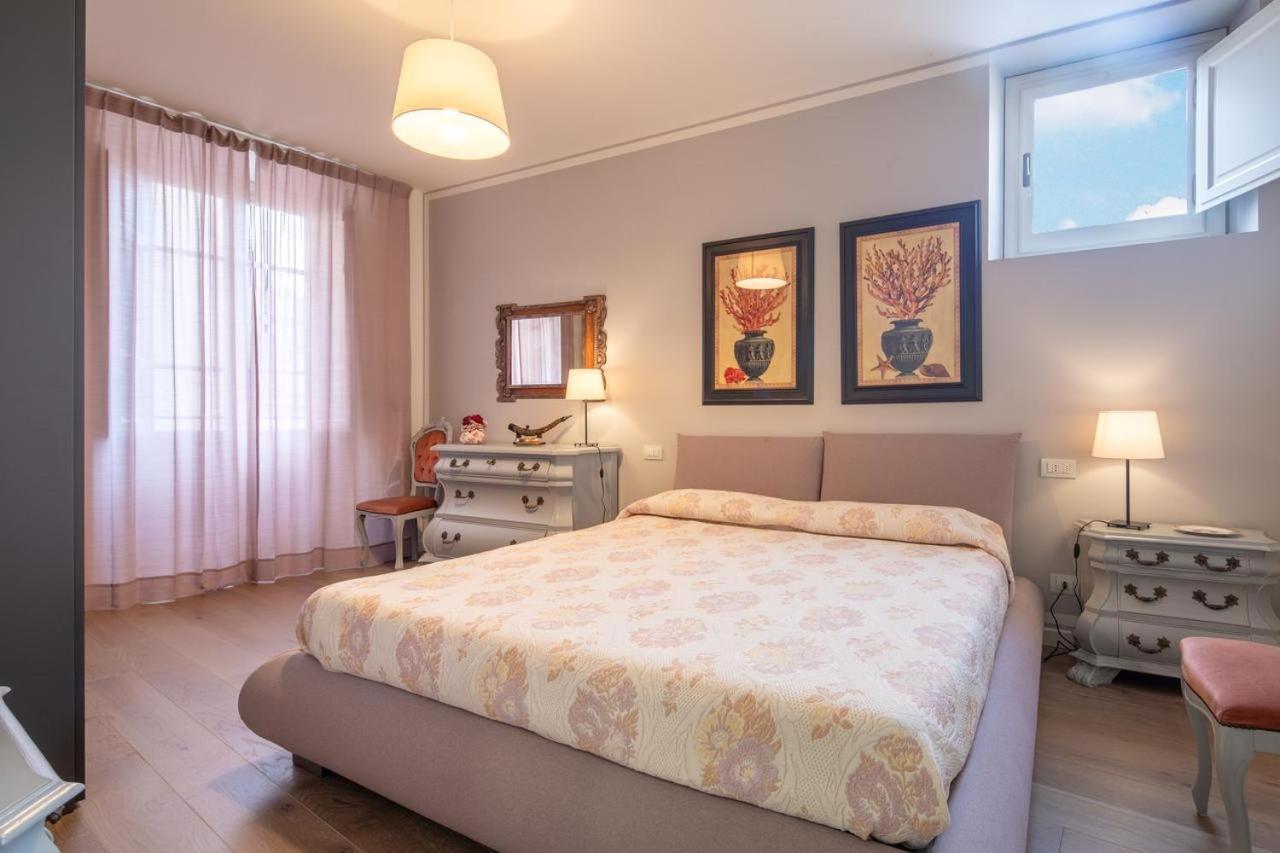 Stunning & Luxurious 1br 1 Min Walk By Duomo Apartment
