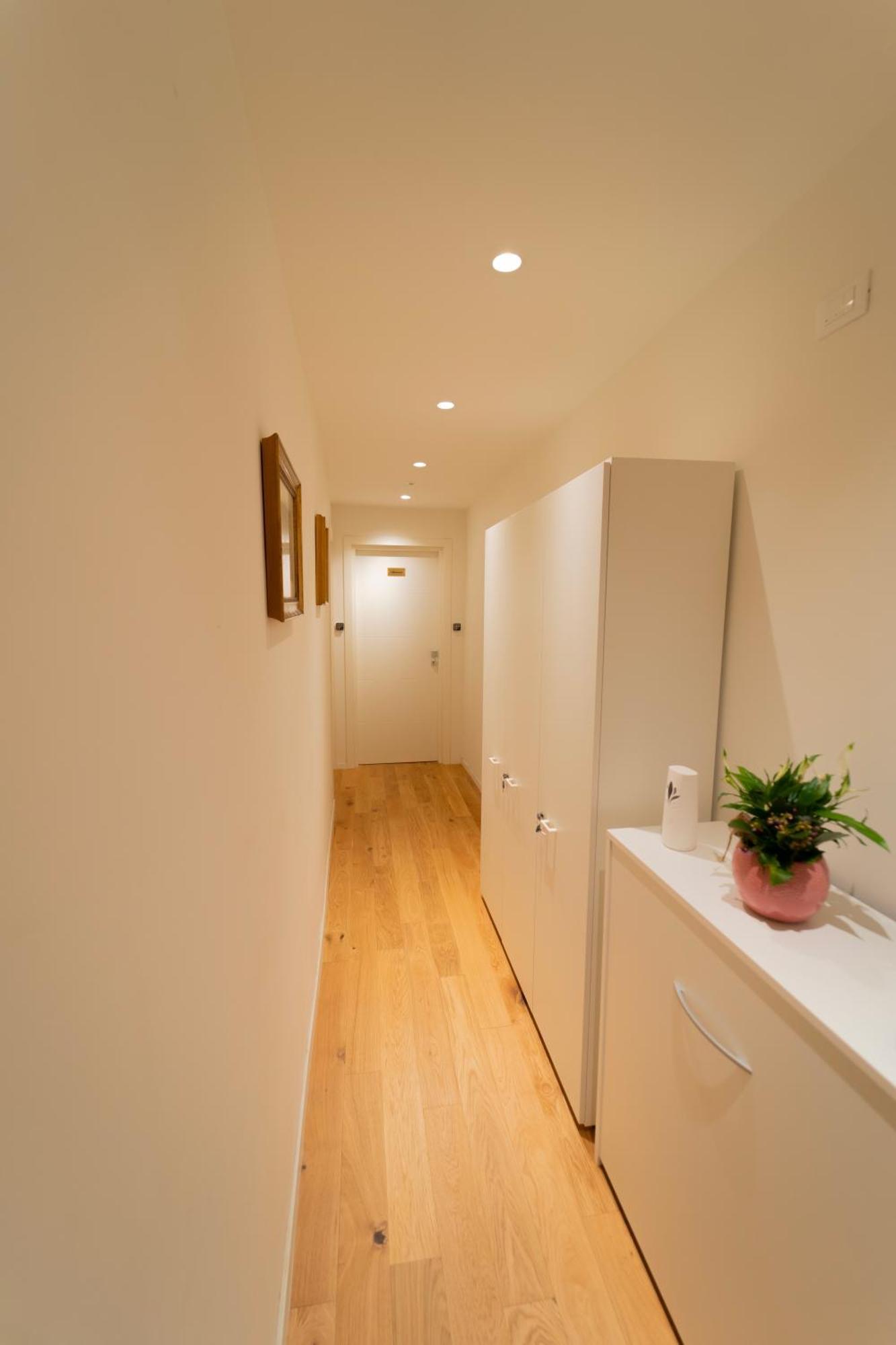 Liberty Seasons Guest house *