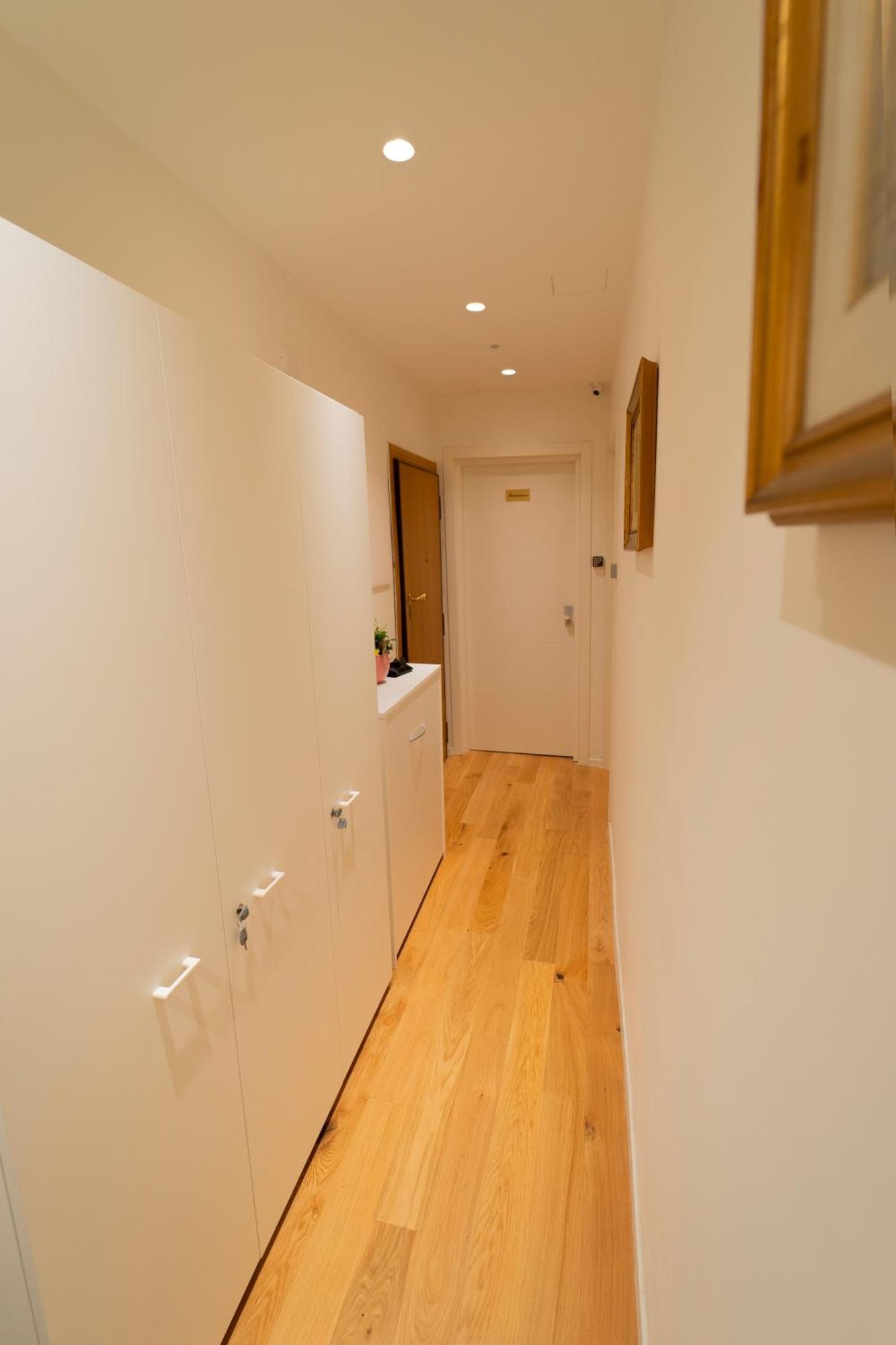 Liberty Seasons Guest house *