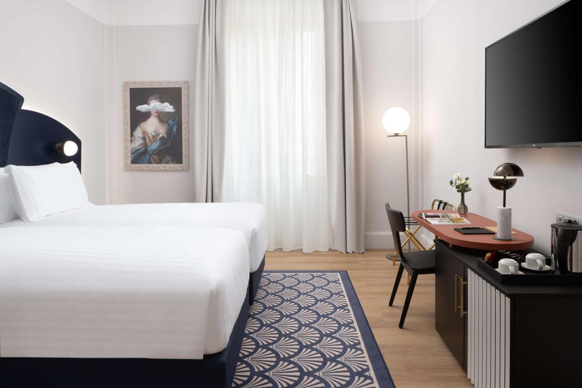 Anglo American Florence, Curio Collection By Hilton Florença
