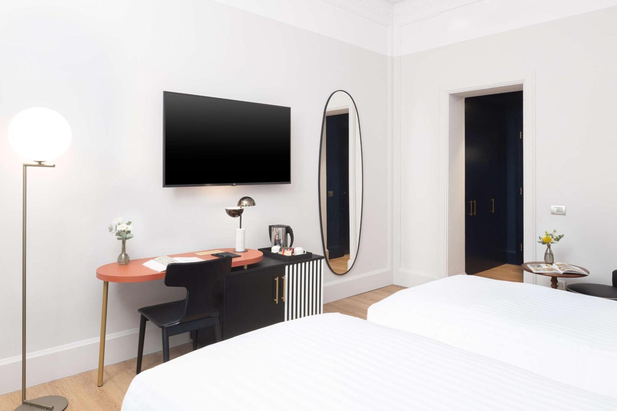 Hotel Anglo American Florence, Curio Collection By Hilton