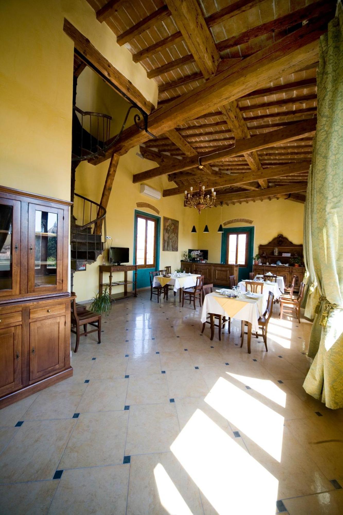 Hotel Merlini *