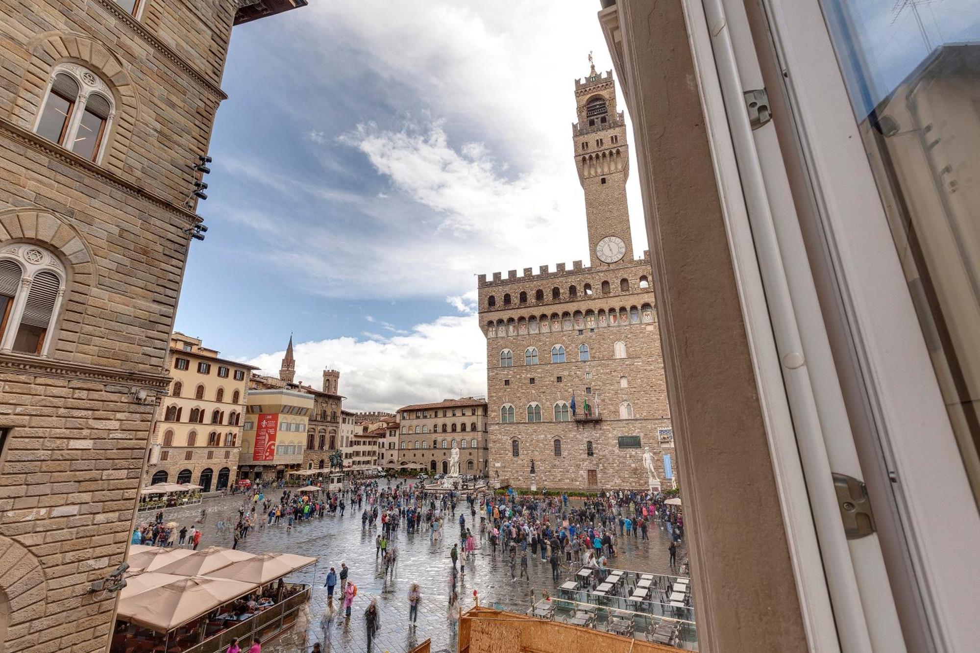 Apartment Piazza Signoria Florenz
