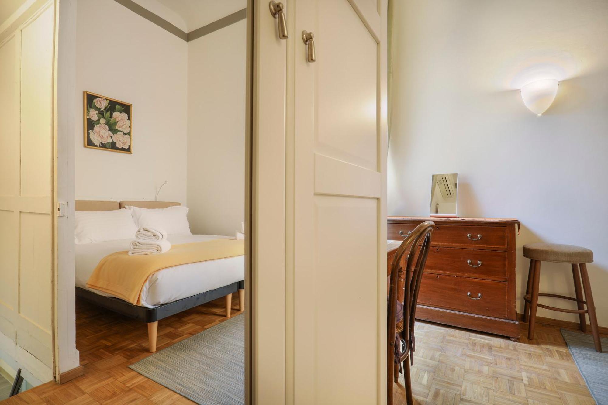 Apartment Pandolfini Courtyard *