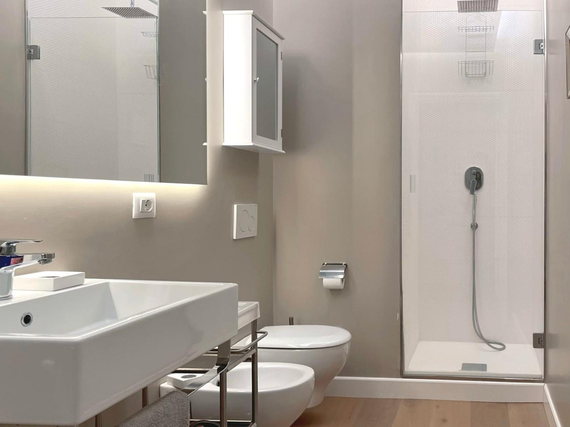 Luxury Art In Apartment Florenz