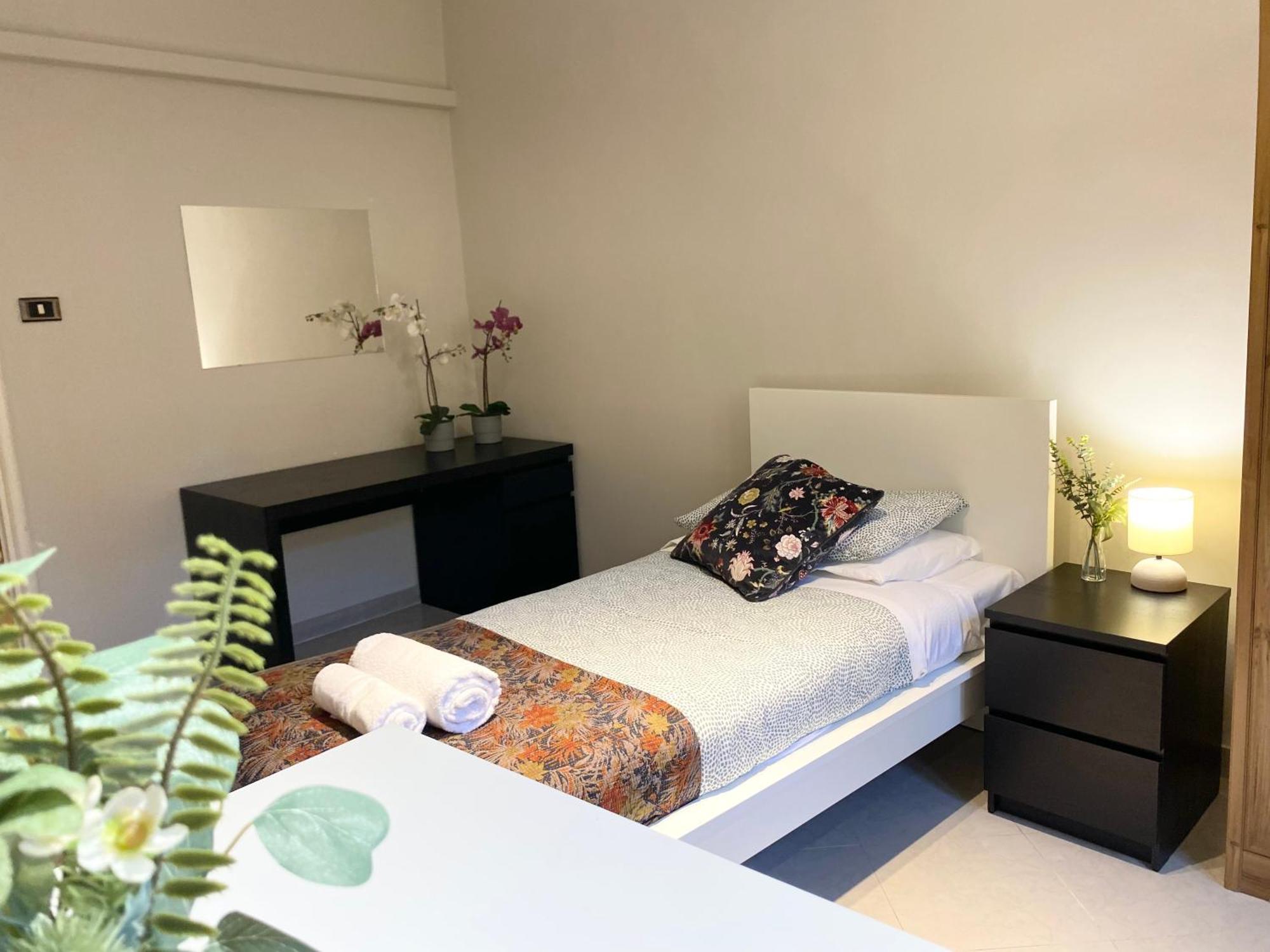 Magnoli 2 S Appartement Florence