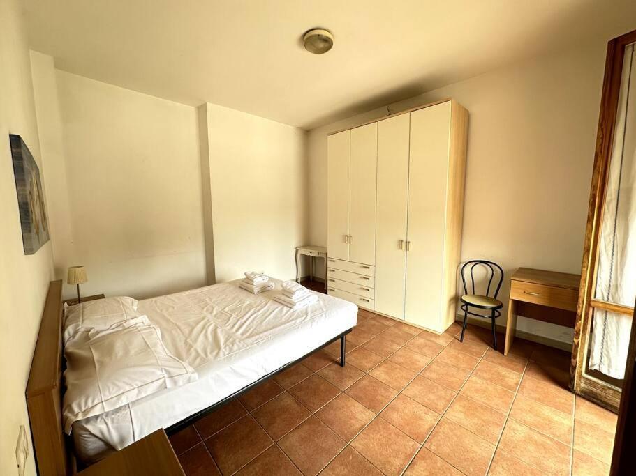 Mv Apartament 4a * Florença
