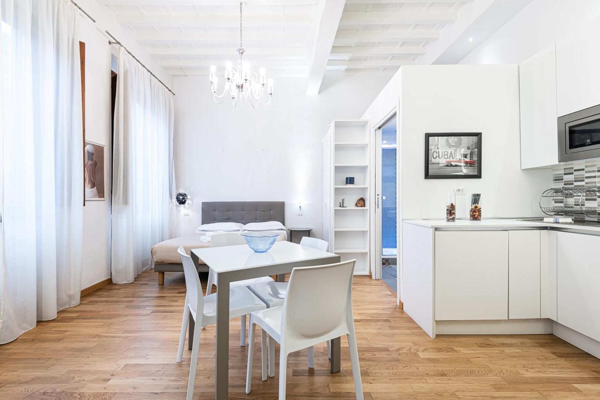 Emanuele's House Apartment Florenz