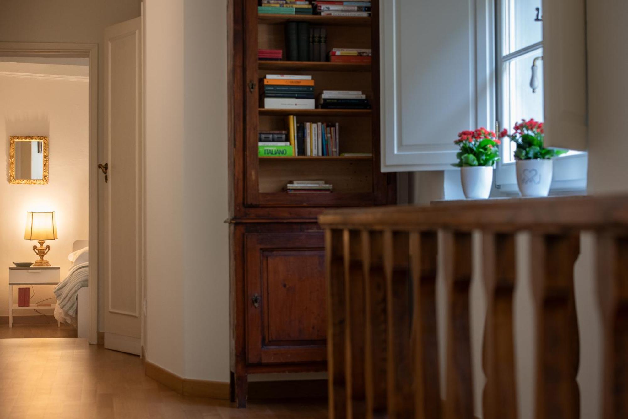 Appartement Santo Spirito Frescoed 6 Sleeps Florence