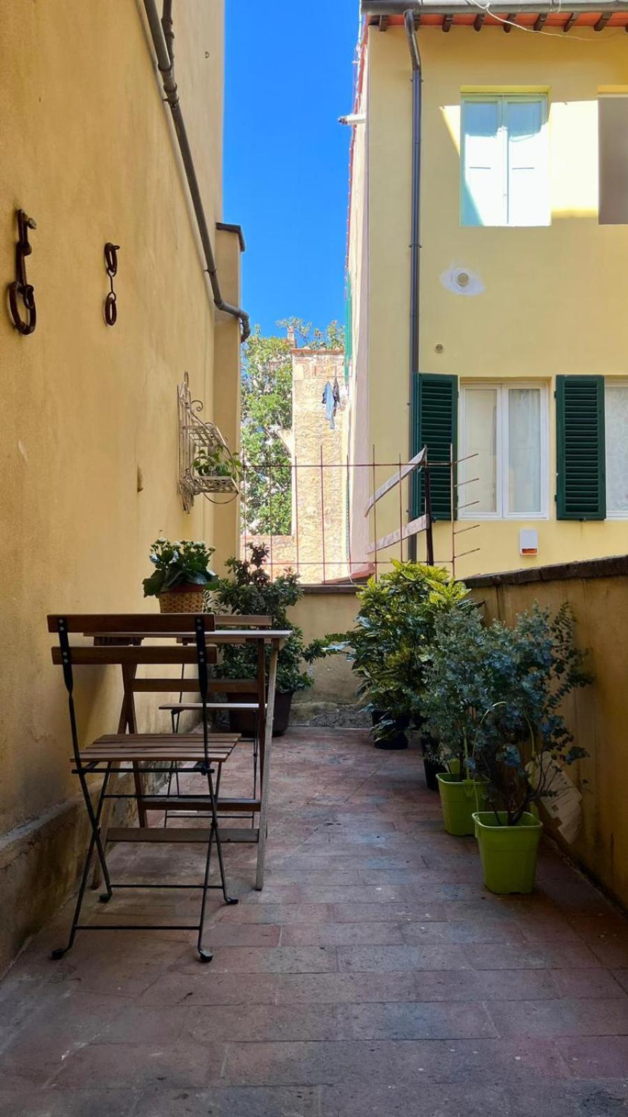 Zanobi 45 Florence