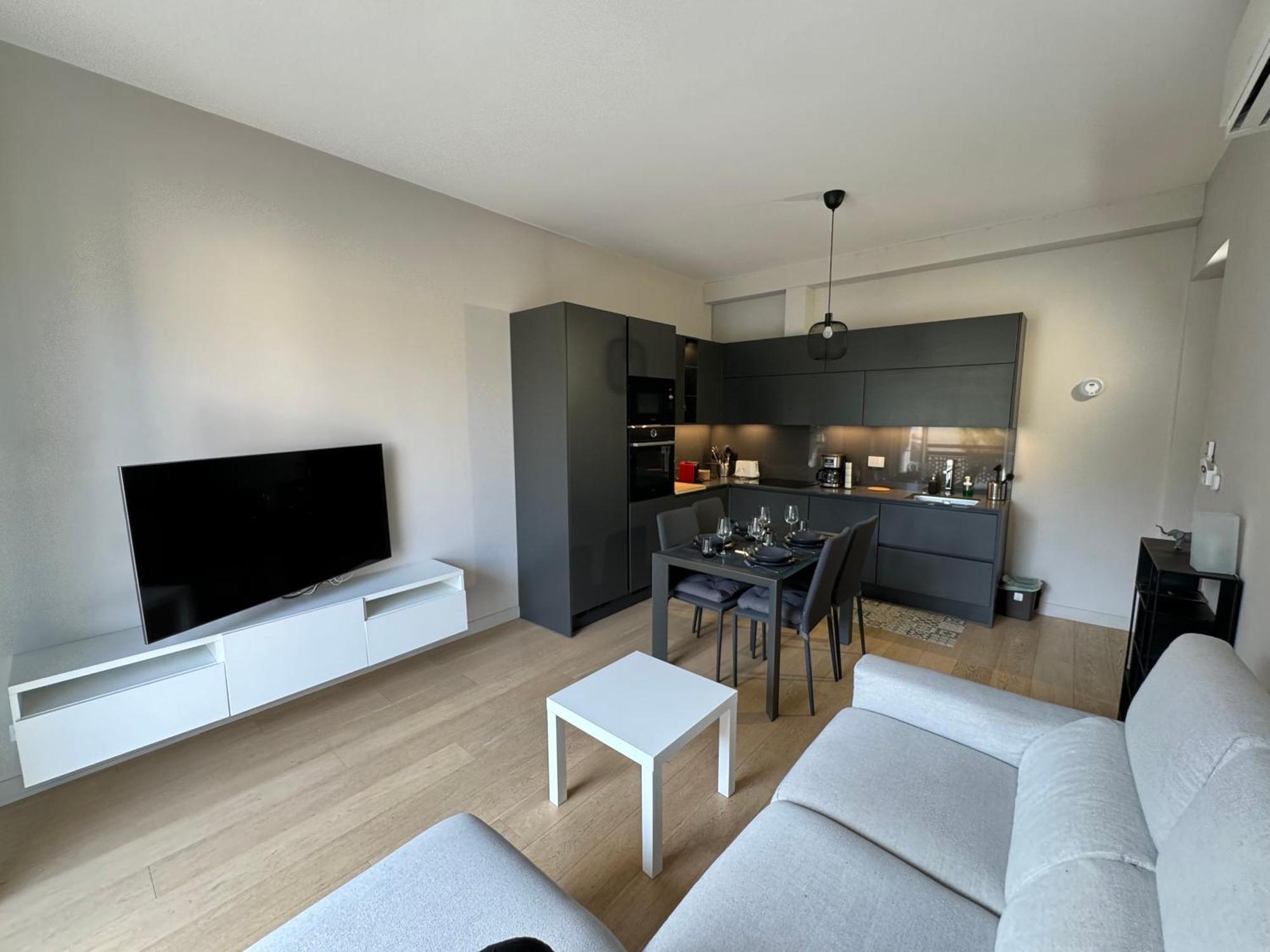 Modern Self Check-in Appartement