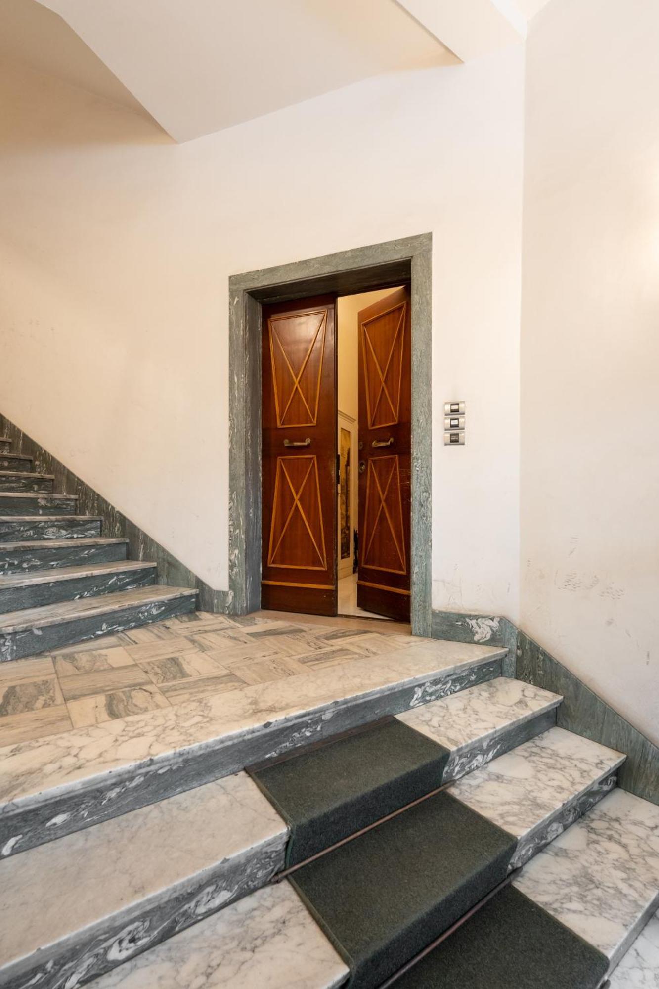 Keys Of Italy - Monaco 9 - 2 Bedrooms Flat Nearby The Train Station Florence