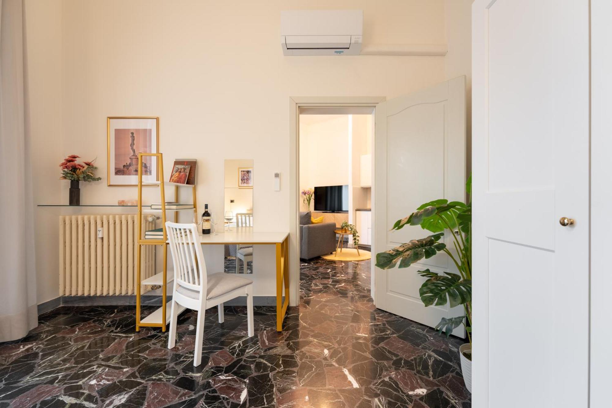 Keys Of Italy - Monaco 9 - 2 Bedrooms Flat Nearby The Train Station Apartment