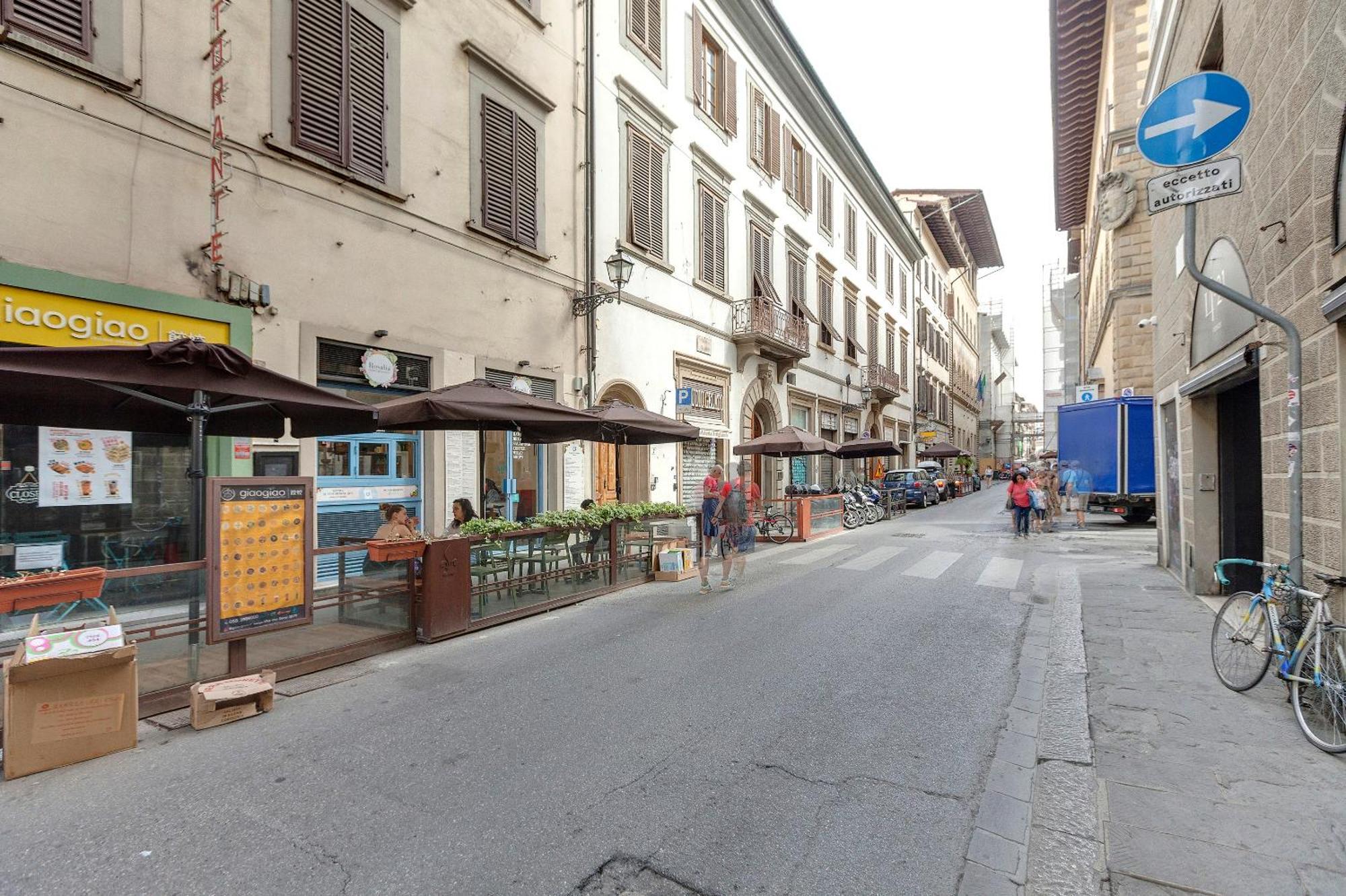 Servi 7c Apartamento