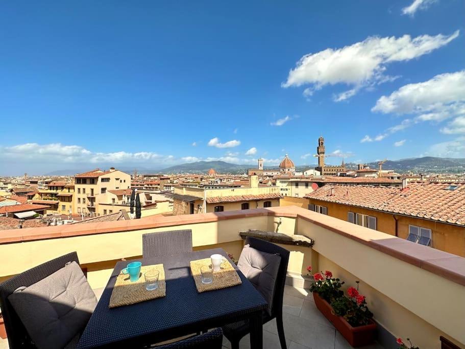 Rooftop Apt - Jacuzzi & Panoramic View Appartement