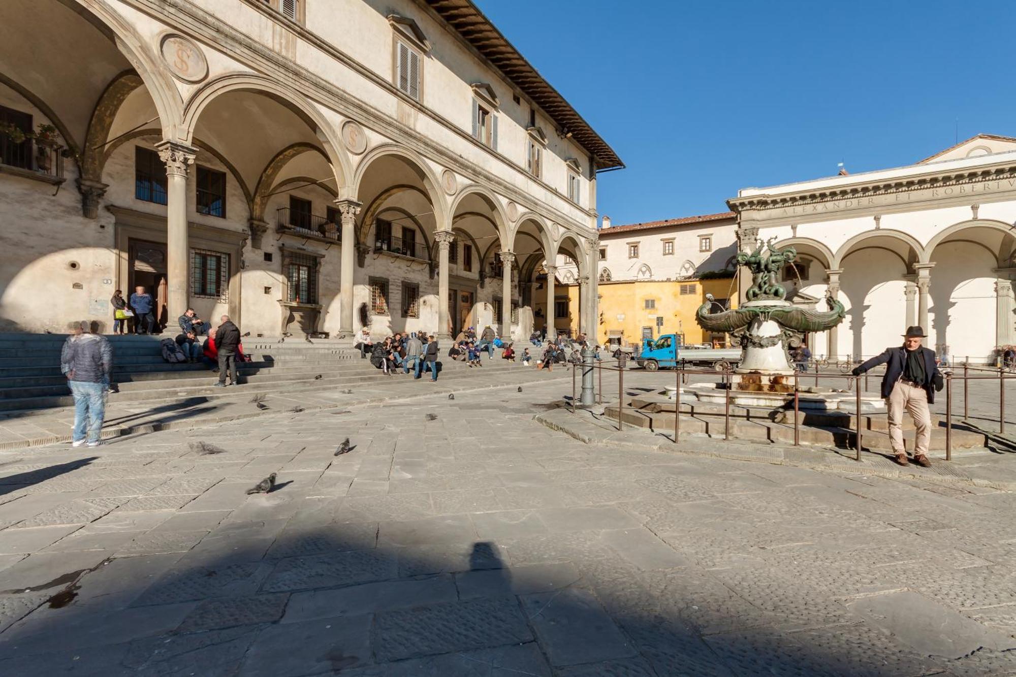 Accademia Frescoes Apartment Florence