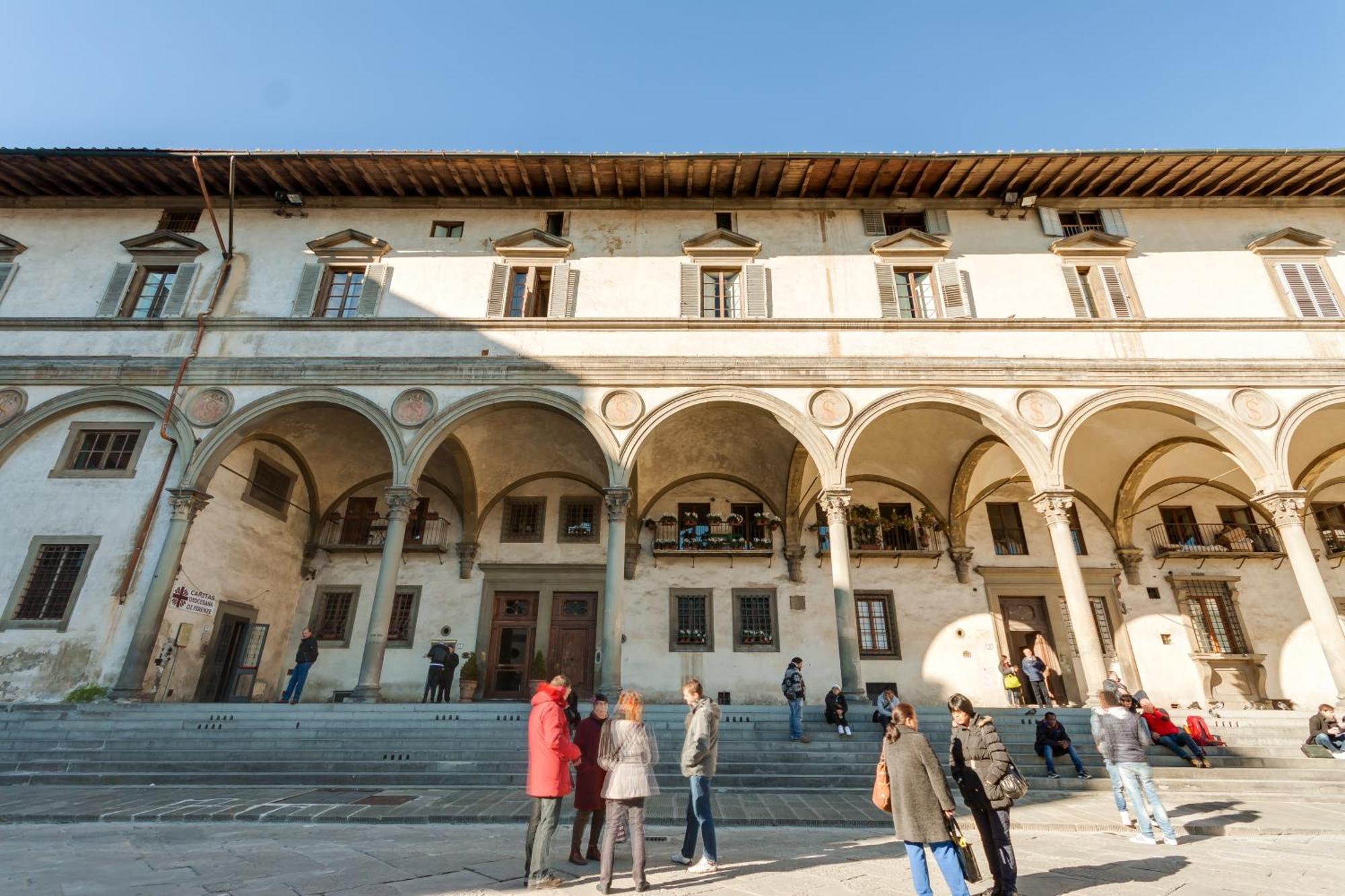 Accademia Frescoes Apartment Florence