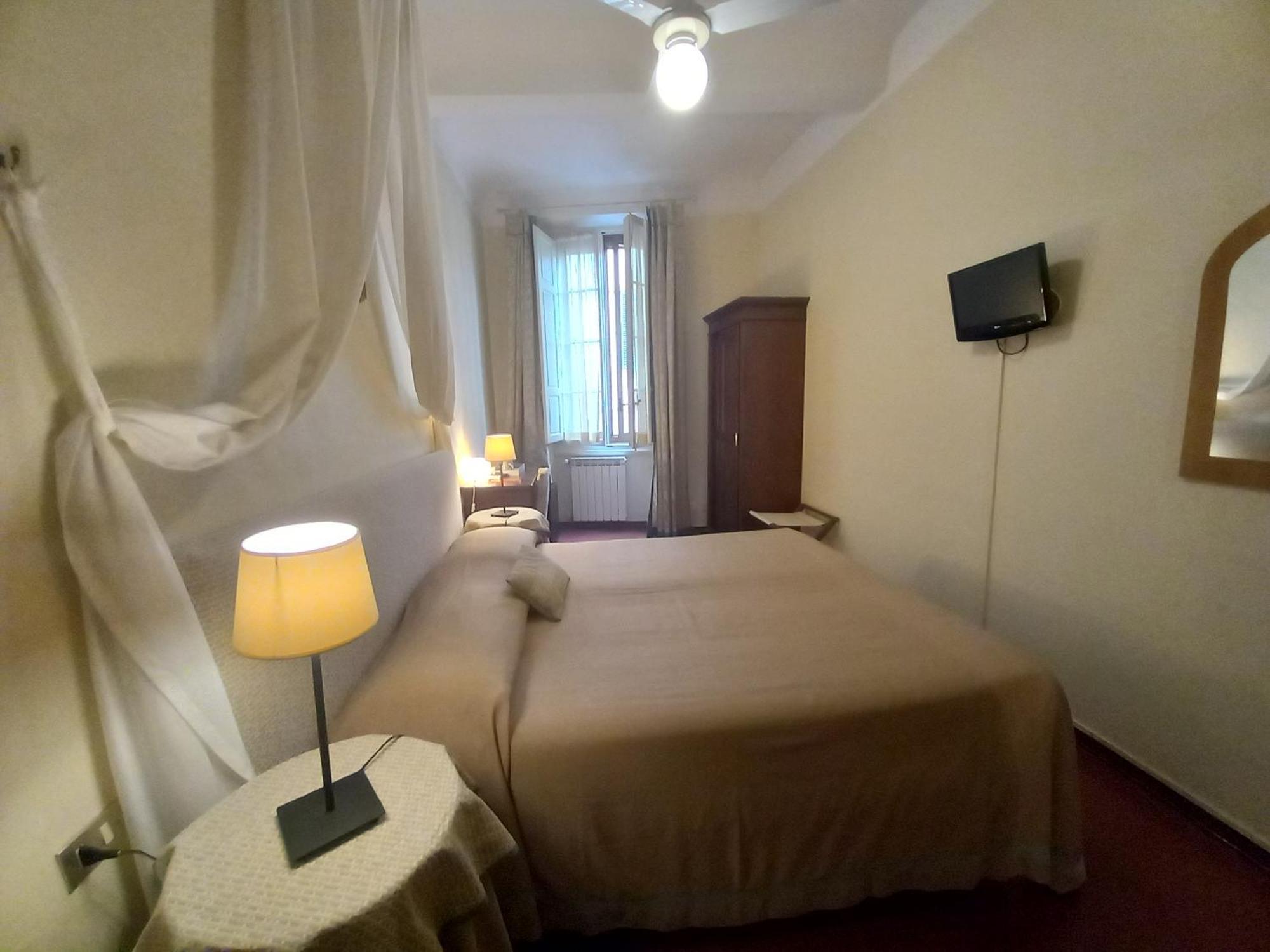 Hotel Tourist House 3*