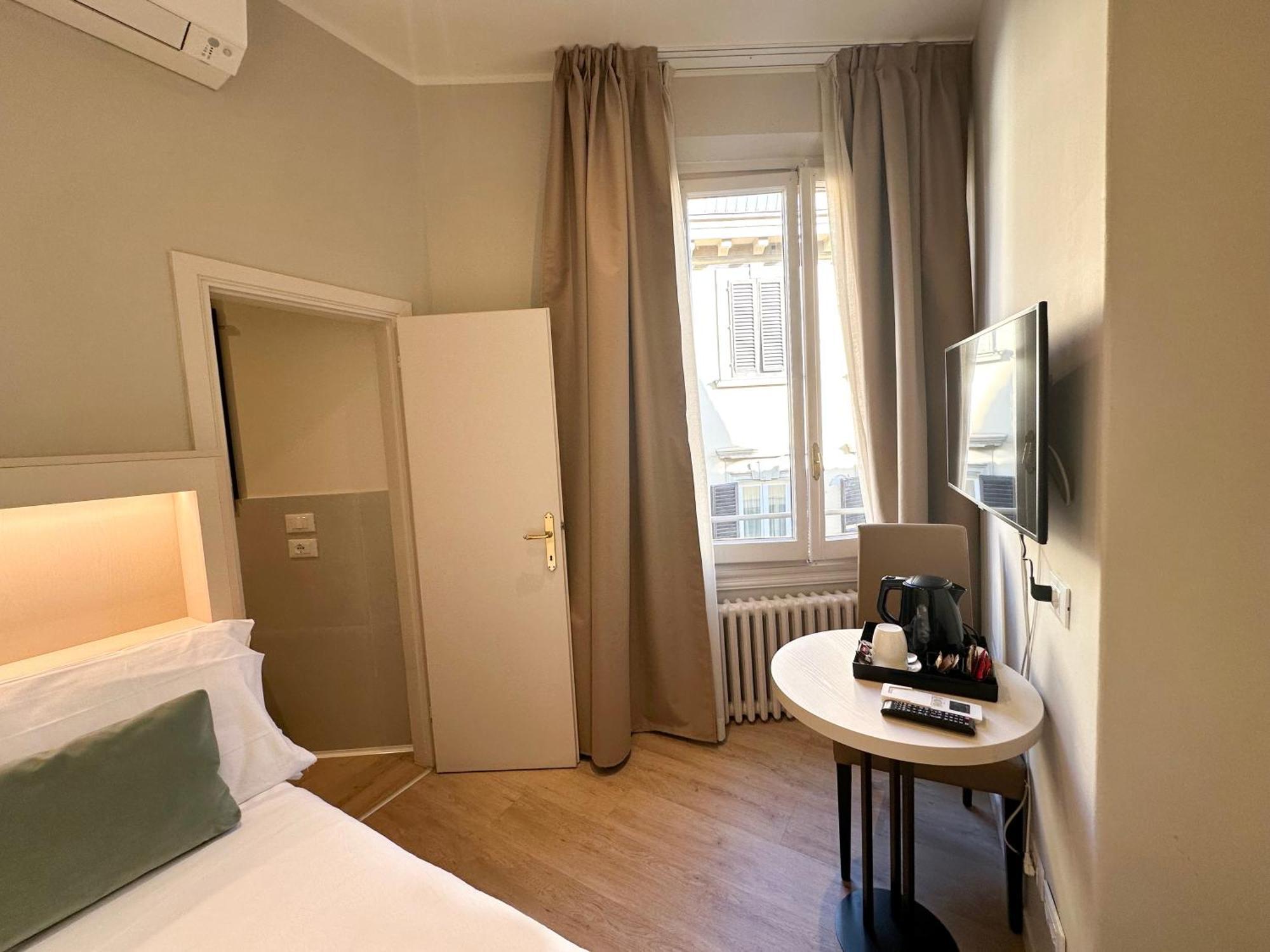 Hotel Giappone *