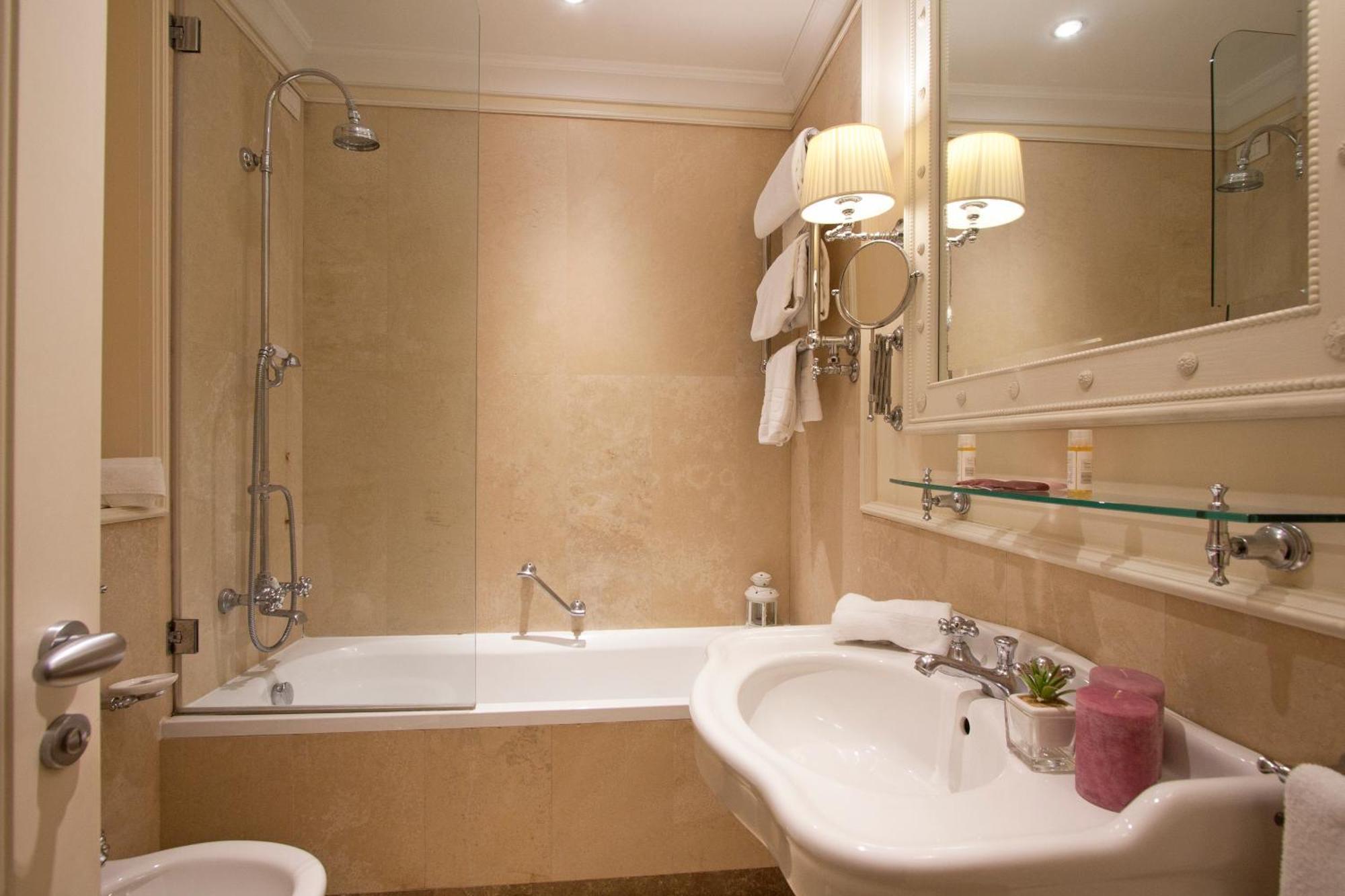 Aparthotel Serristori Palace 2*