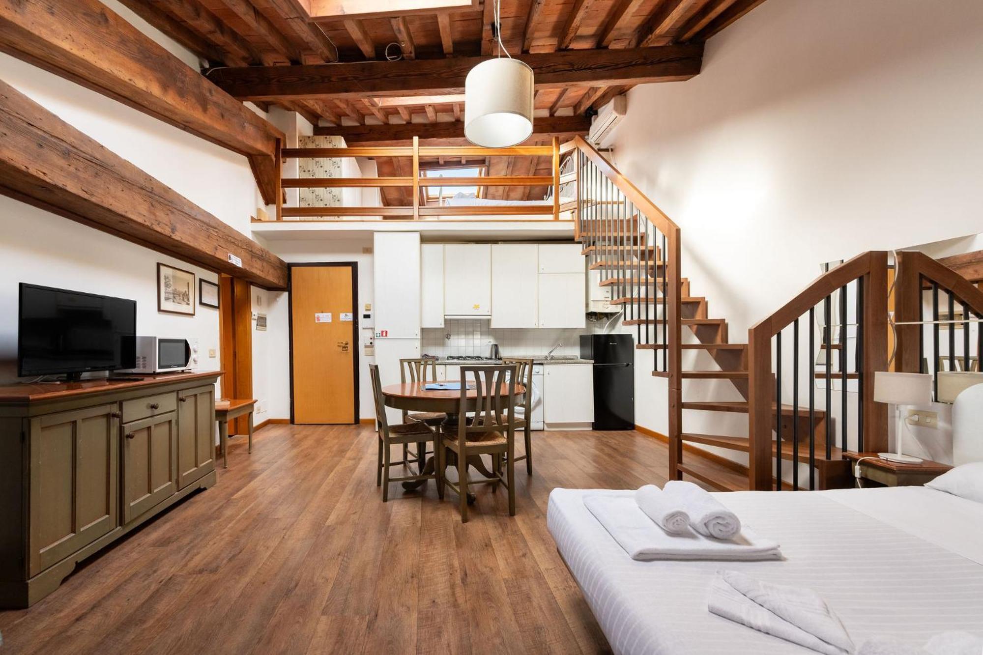 Era Apartment Florence
