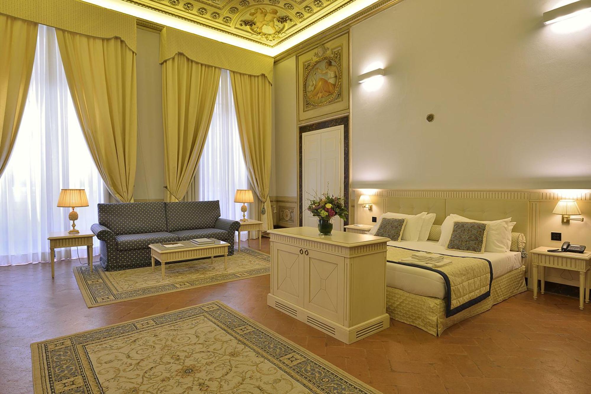Palazzo Guicciardini Hotel 3*
