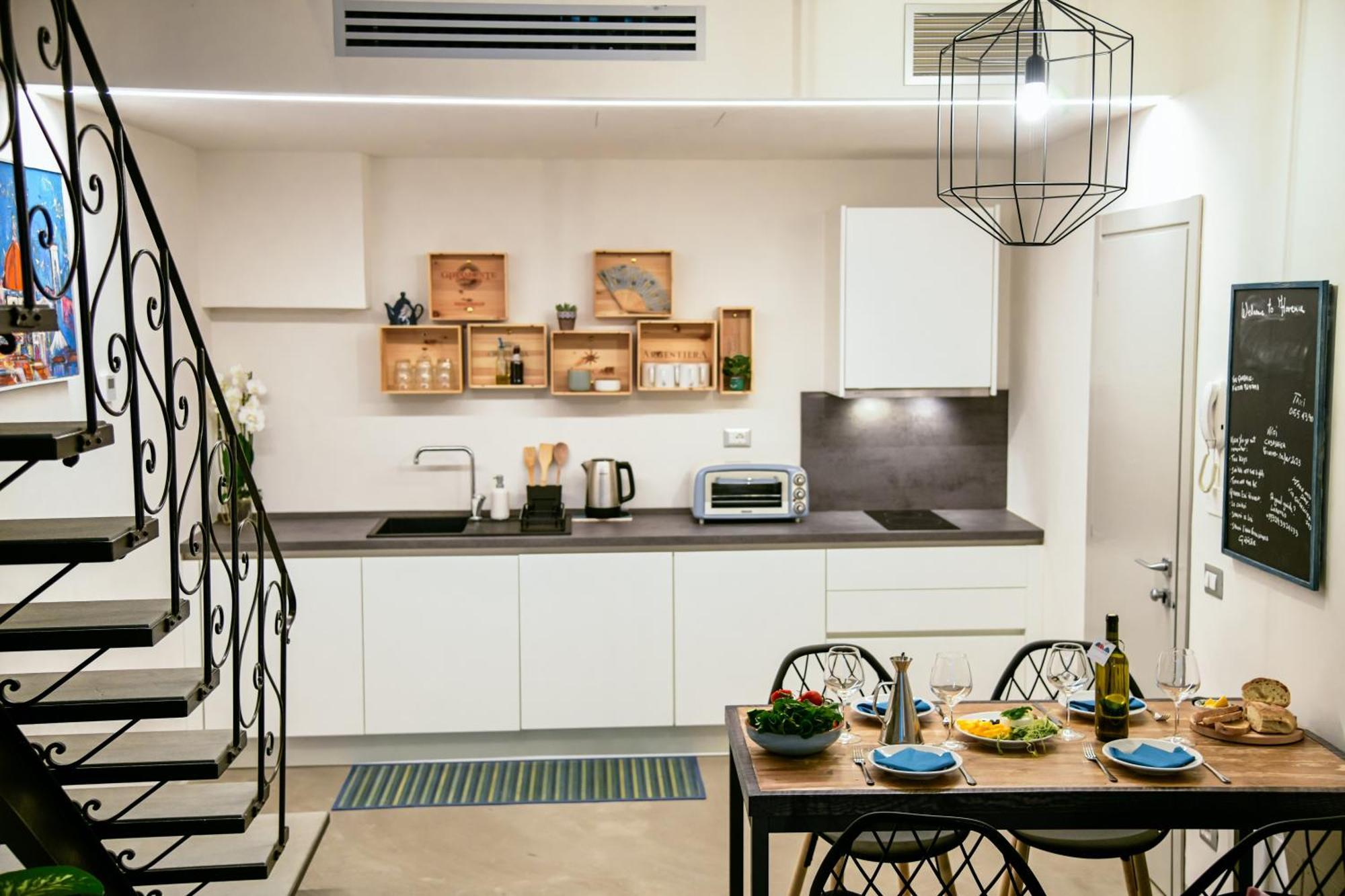 Casa S A F E R * Florence