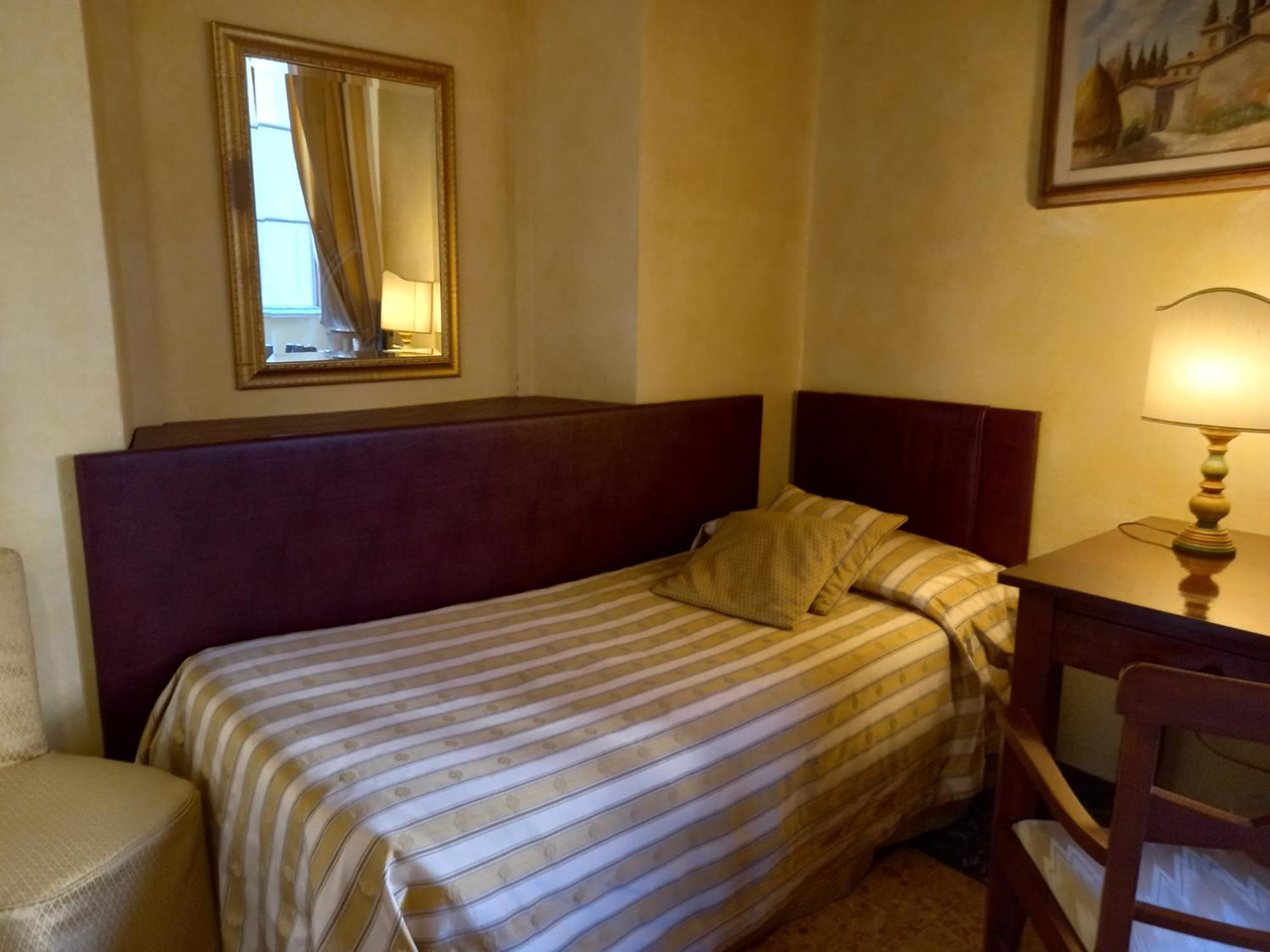 Tourist House Hotel 3*