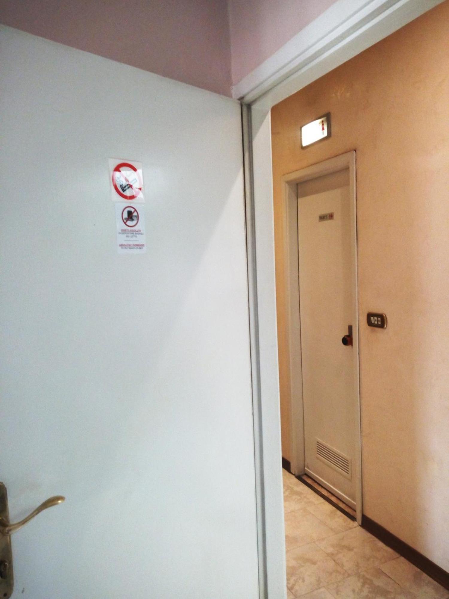 Lorena Hotel 2*
