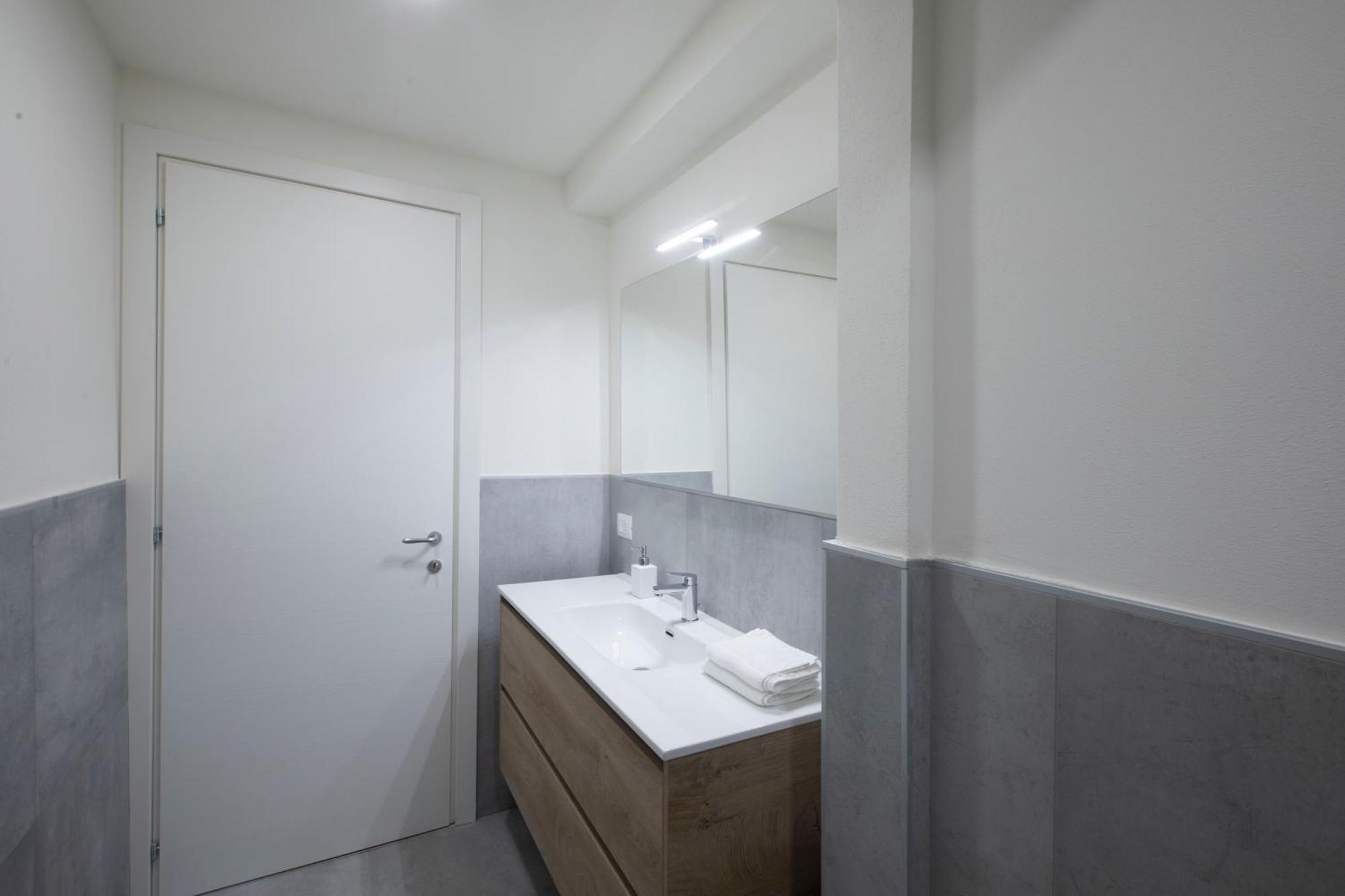 Mona Lisa - Boutique In Apartment Florenz