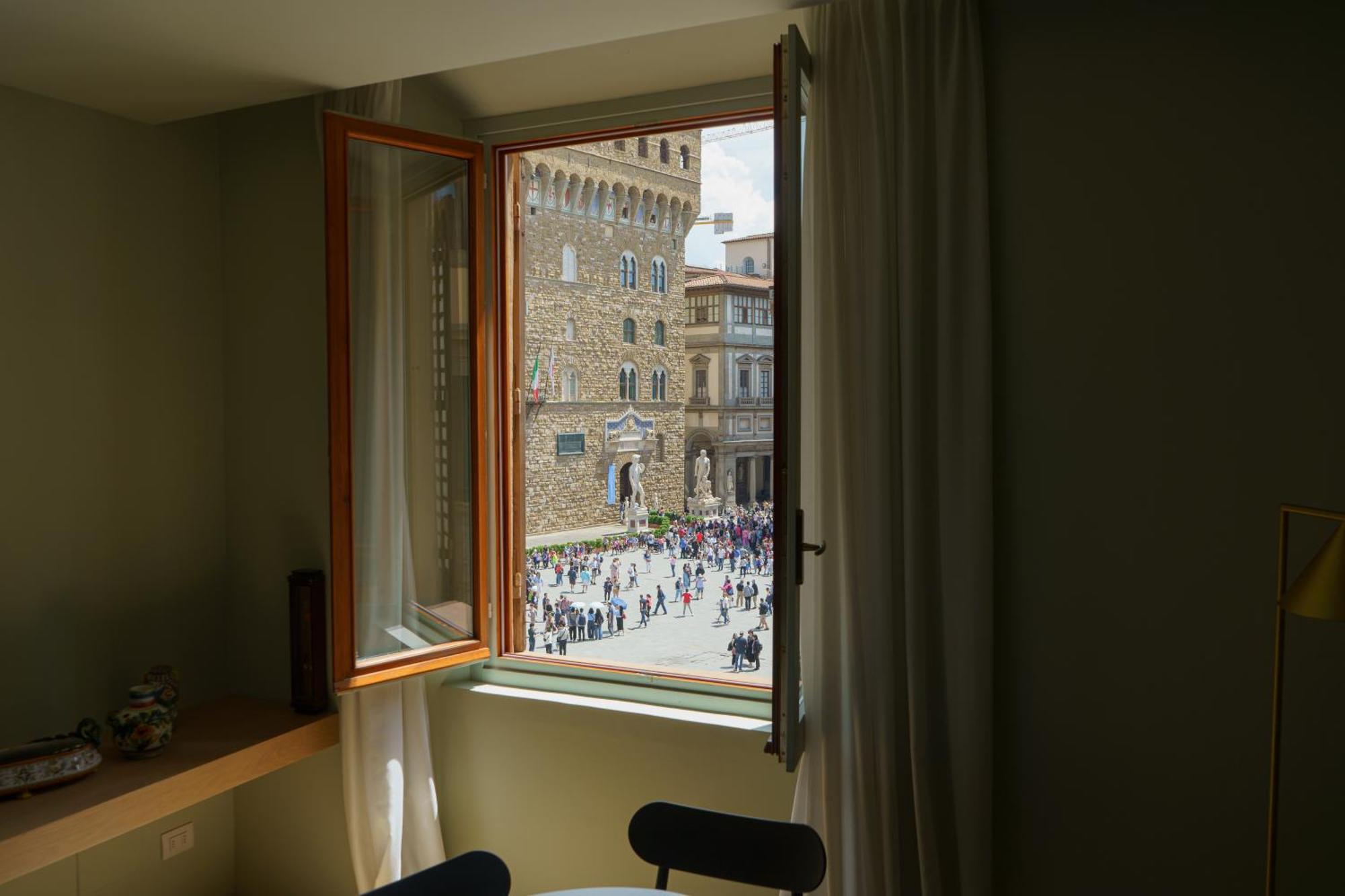 Signoria N°5 Florence
