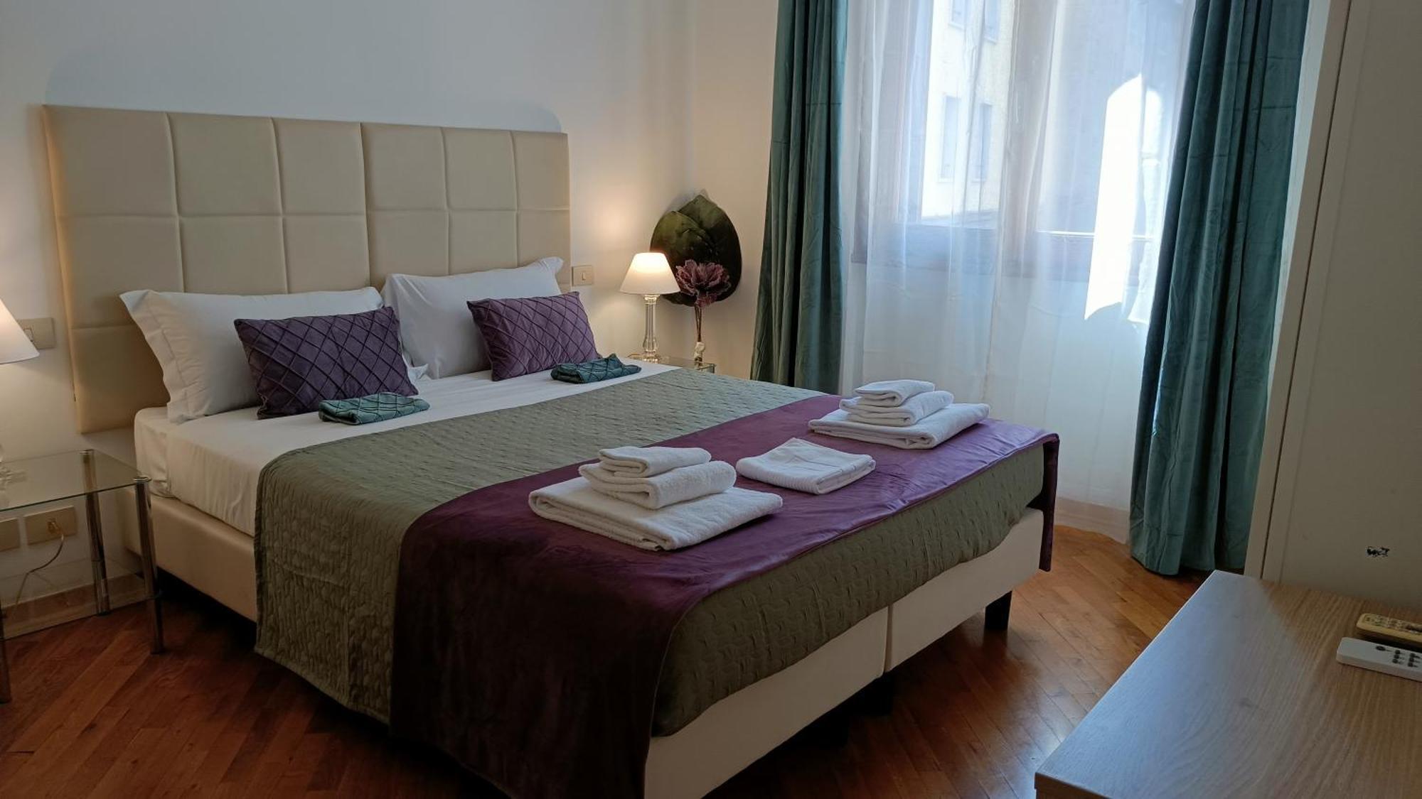 Leonardo - Sweet Dreams In Appartement