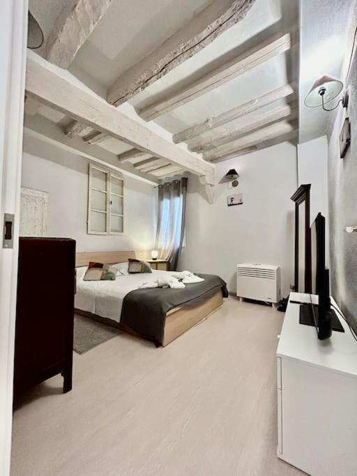Apartment Sweet House Near Piazza Della Signoria *