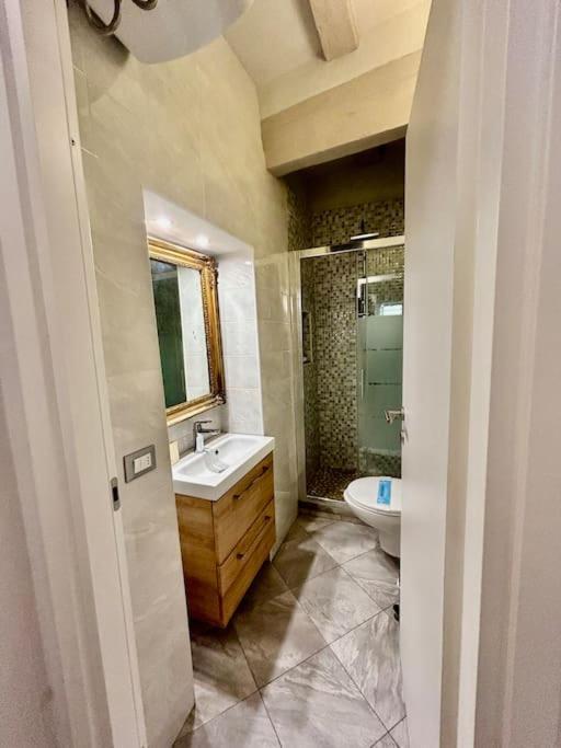 Apartment Sweet House Near Piazza Della Signoria Florence