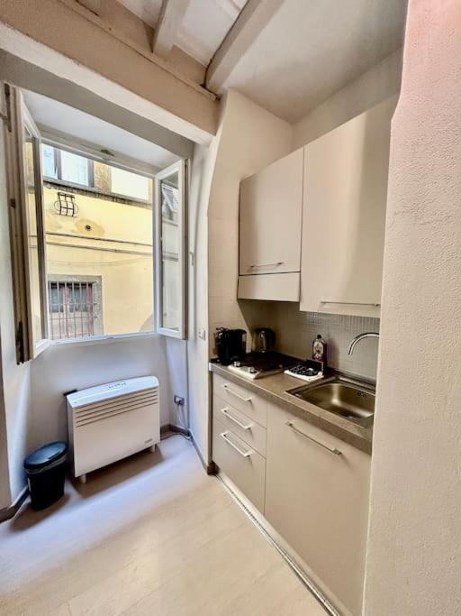 Apartment Sweet House Near Piazza Della Signoria Florence