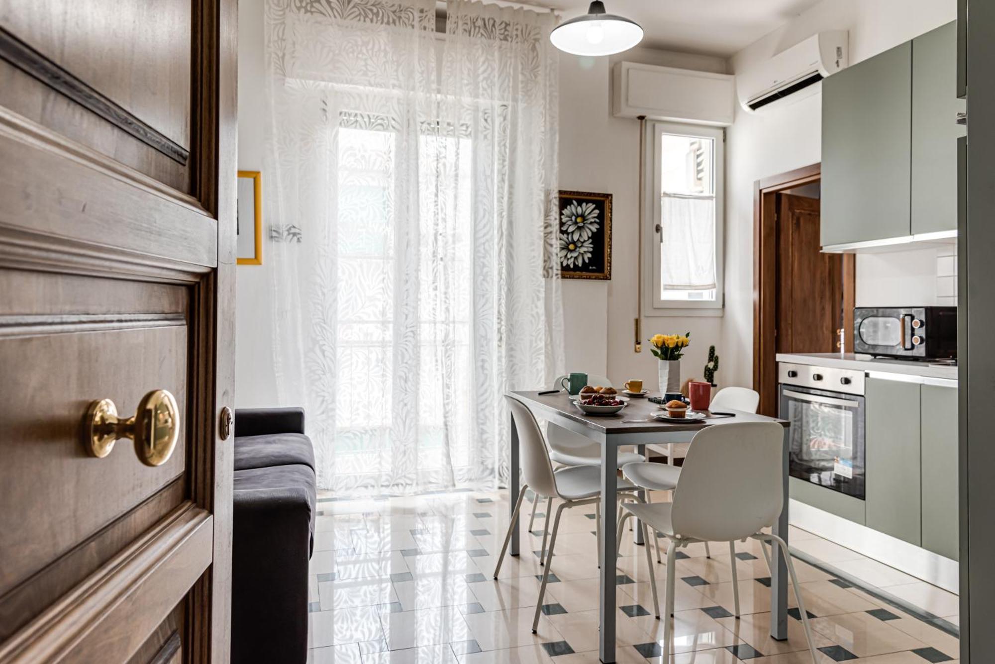 Le Margherite - Sweet Dreams In Florence