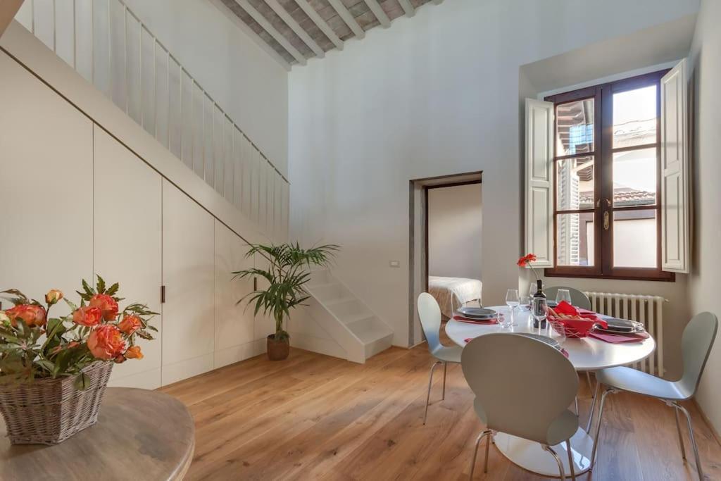 Accademia Luxury Apartment *