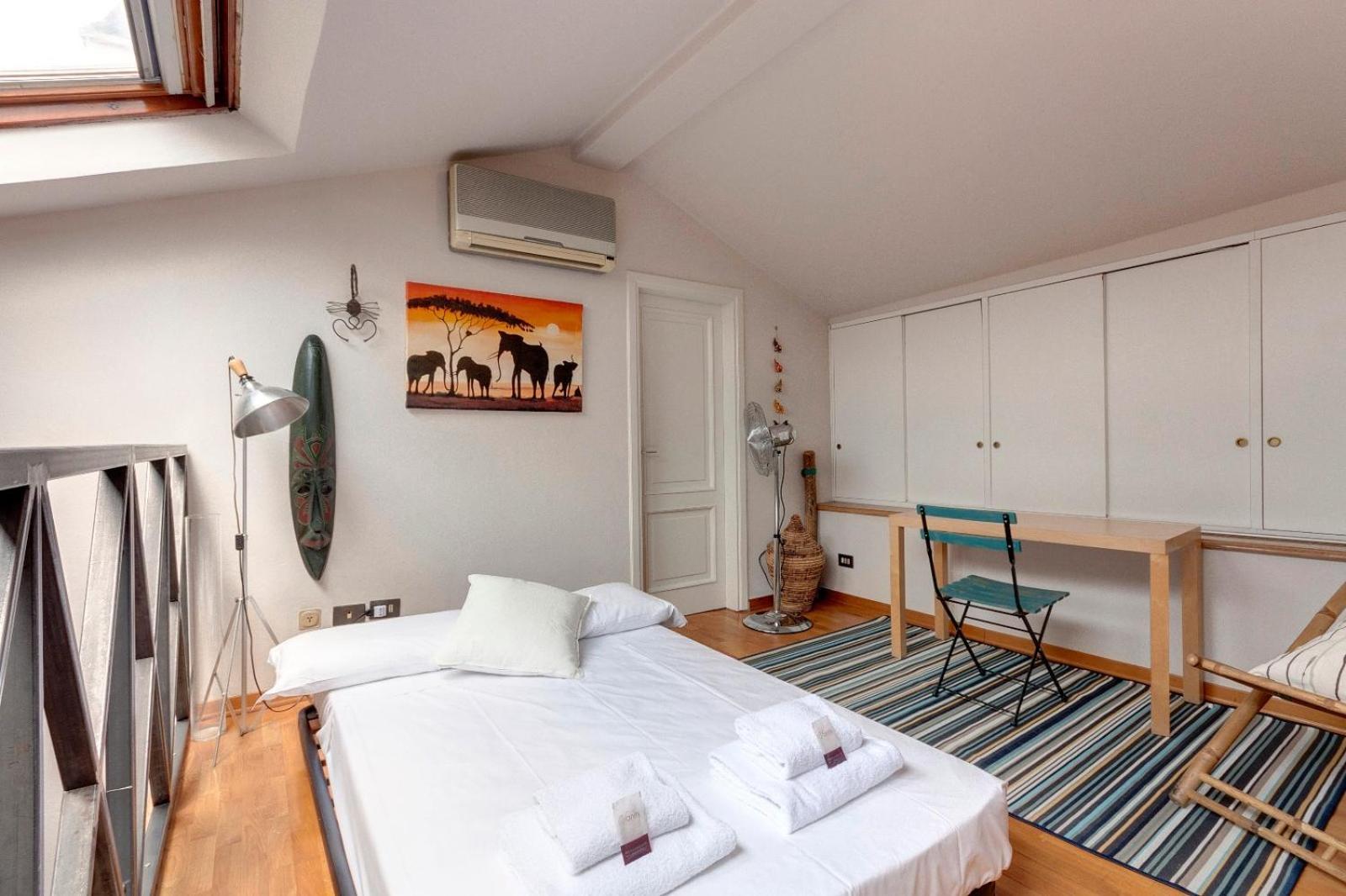 Carmine Charming Apartment