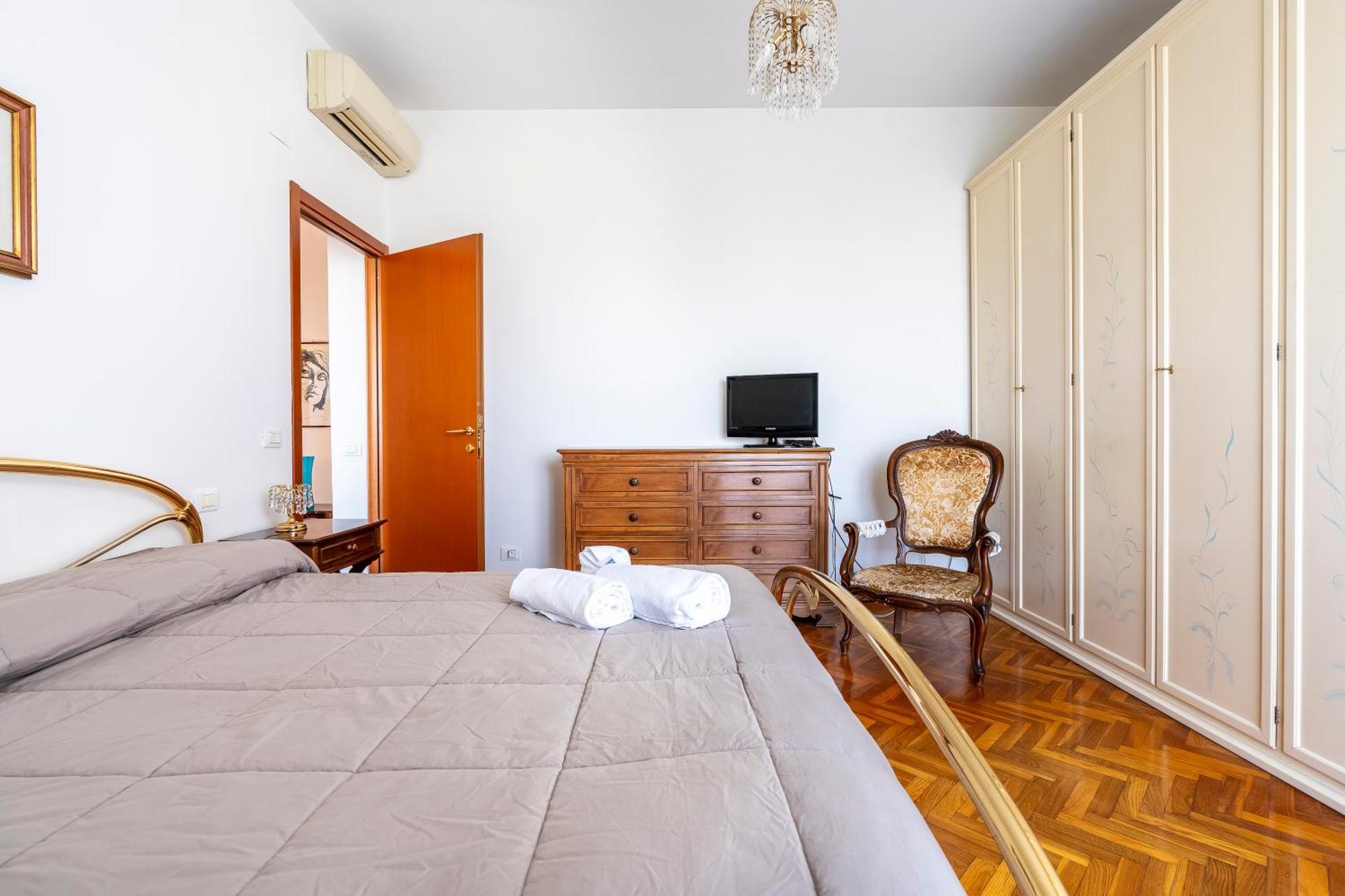 Appartement Varlungo Charming With Terrace *