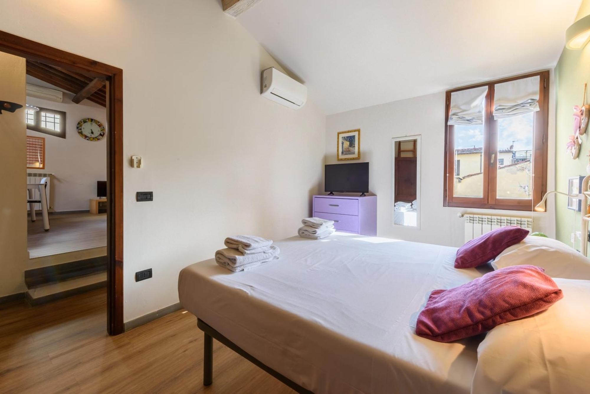 Appartement Finestra Sulle Cappelle Medicee By Mmega