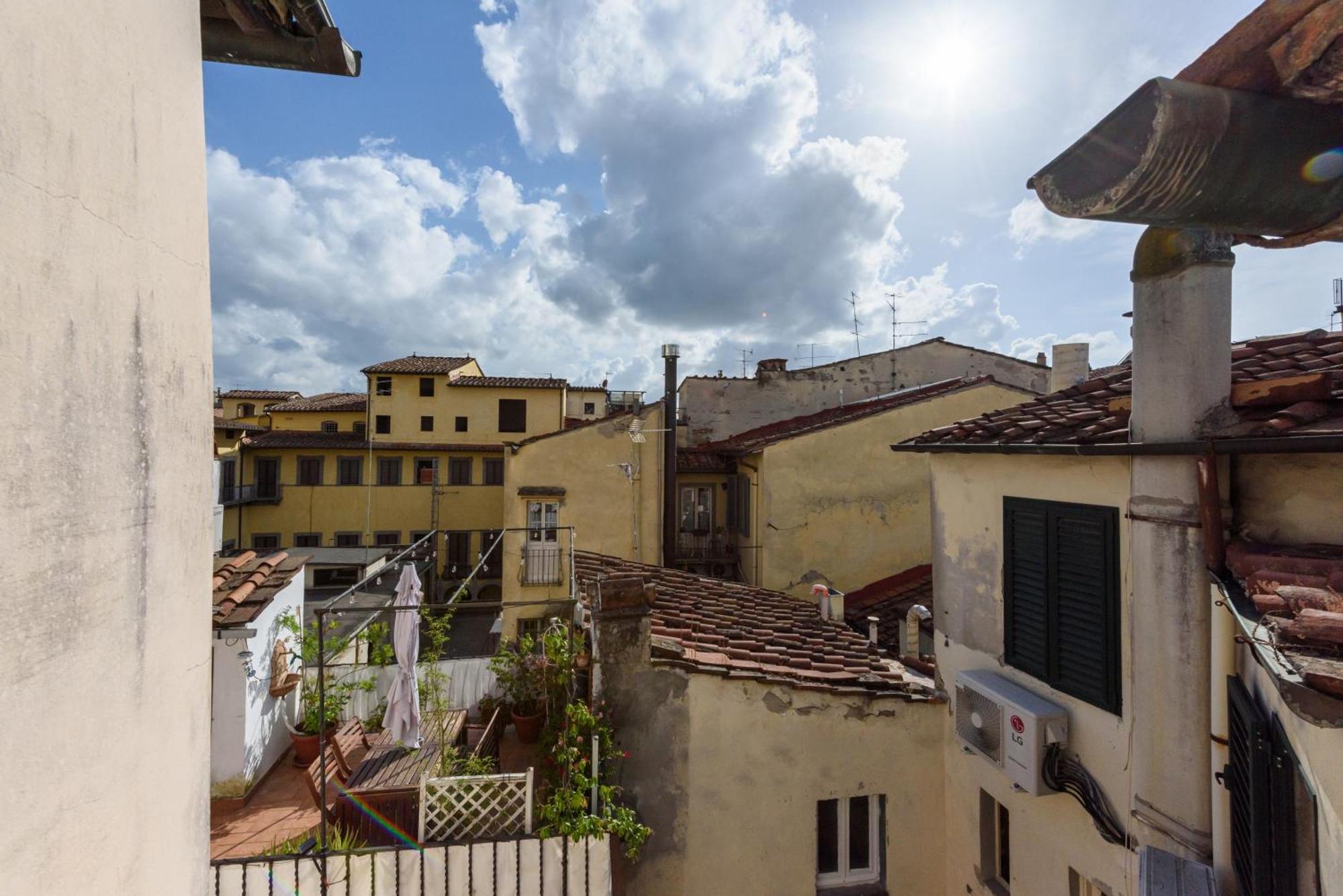 Appartement Finestra Sulle Cappelle Medicee By Mmega