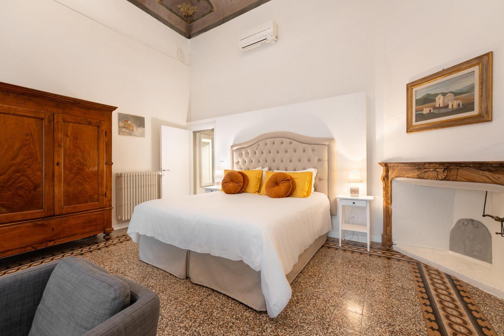 Palazzo D'ambra Residenza D'epoca Bed & Breakfast Florence