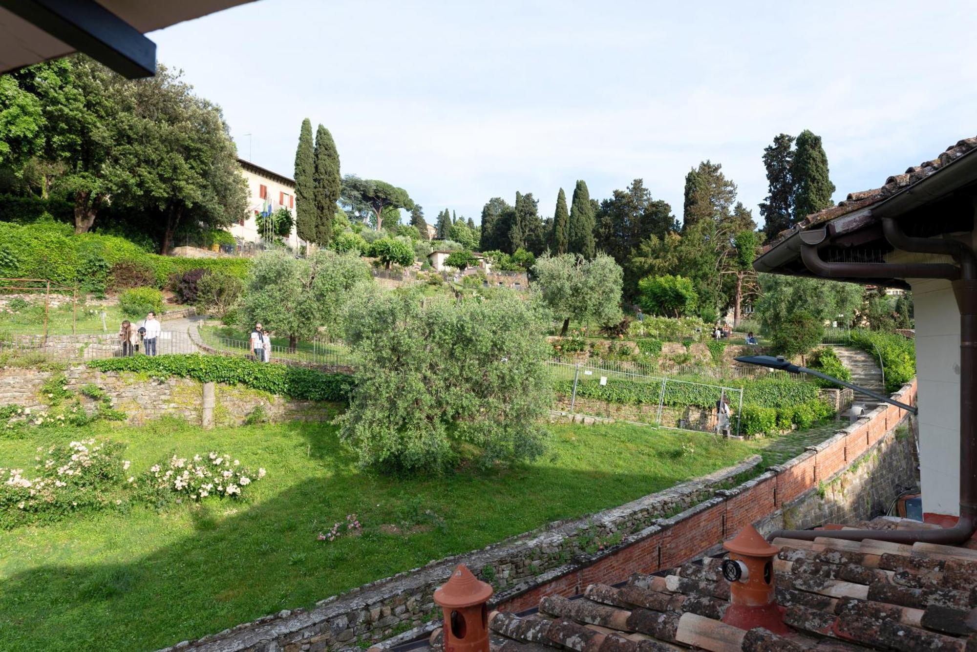 Appartement Luca's Over The Rose Garden