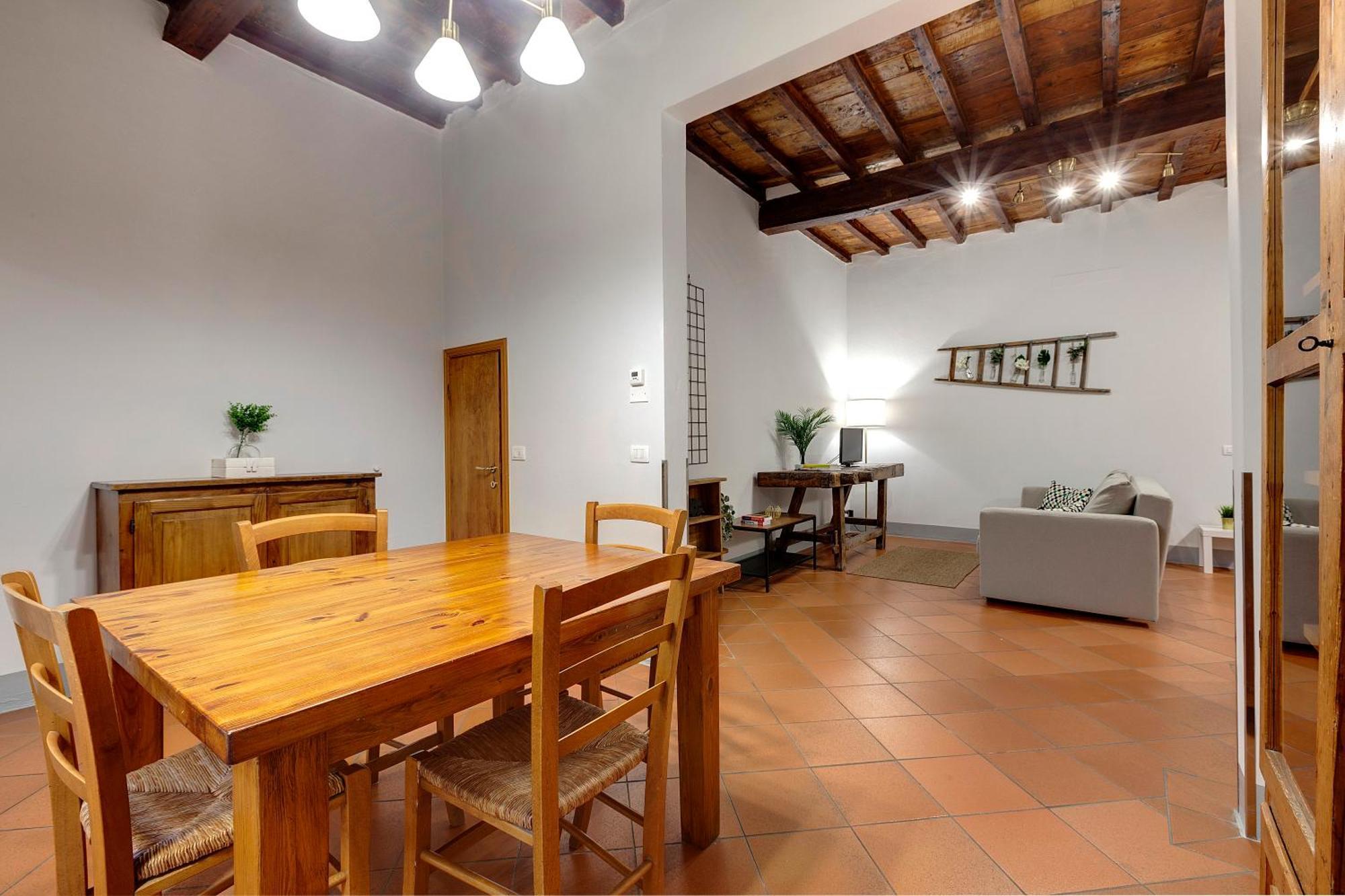 Apartment Zeno By Mamo Florenz