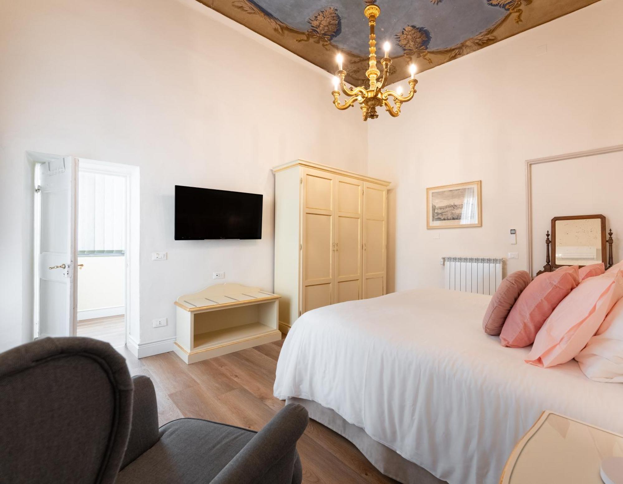 Bed & Breakfast Palazzo D'ambra Residenza D'epoca *