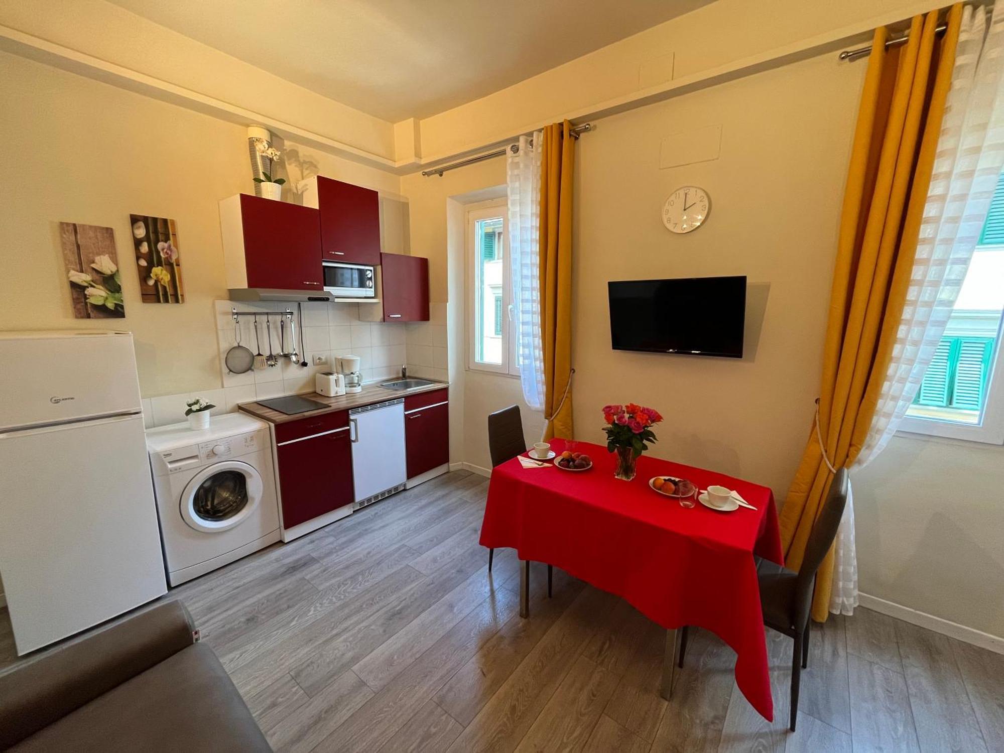 Vasari - In The Heart Of Firenze