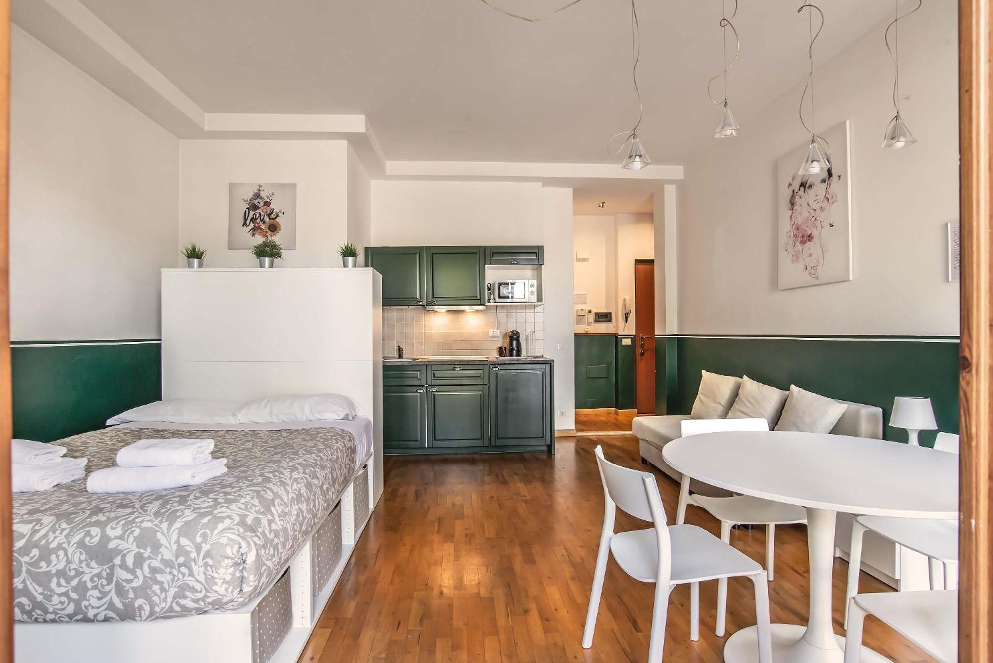 Apartment Lusa With Free Private Parking Florenz