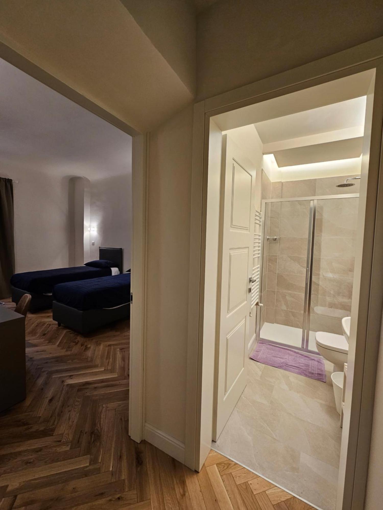 Apartamento Centralissimo Due Passi Dal Duomo Per Gruppi *